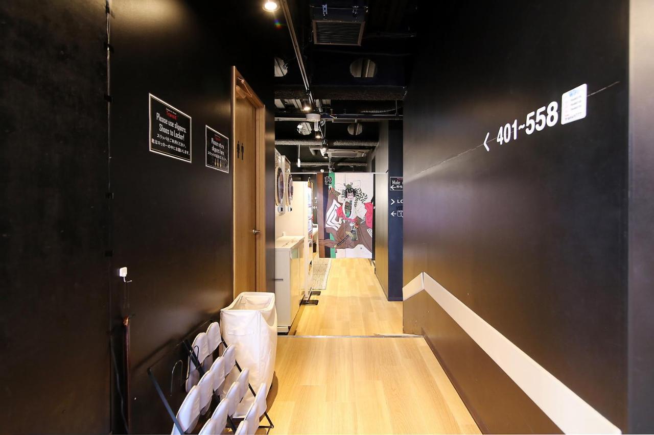Capsule Hotel Transit Shinjuku Tōkyō Extérieur photo